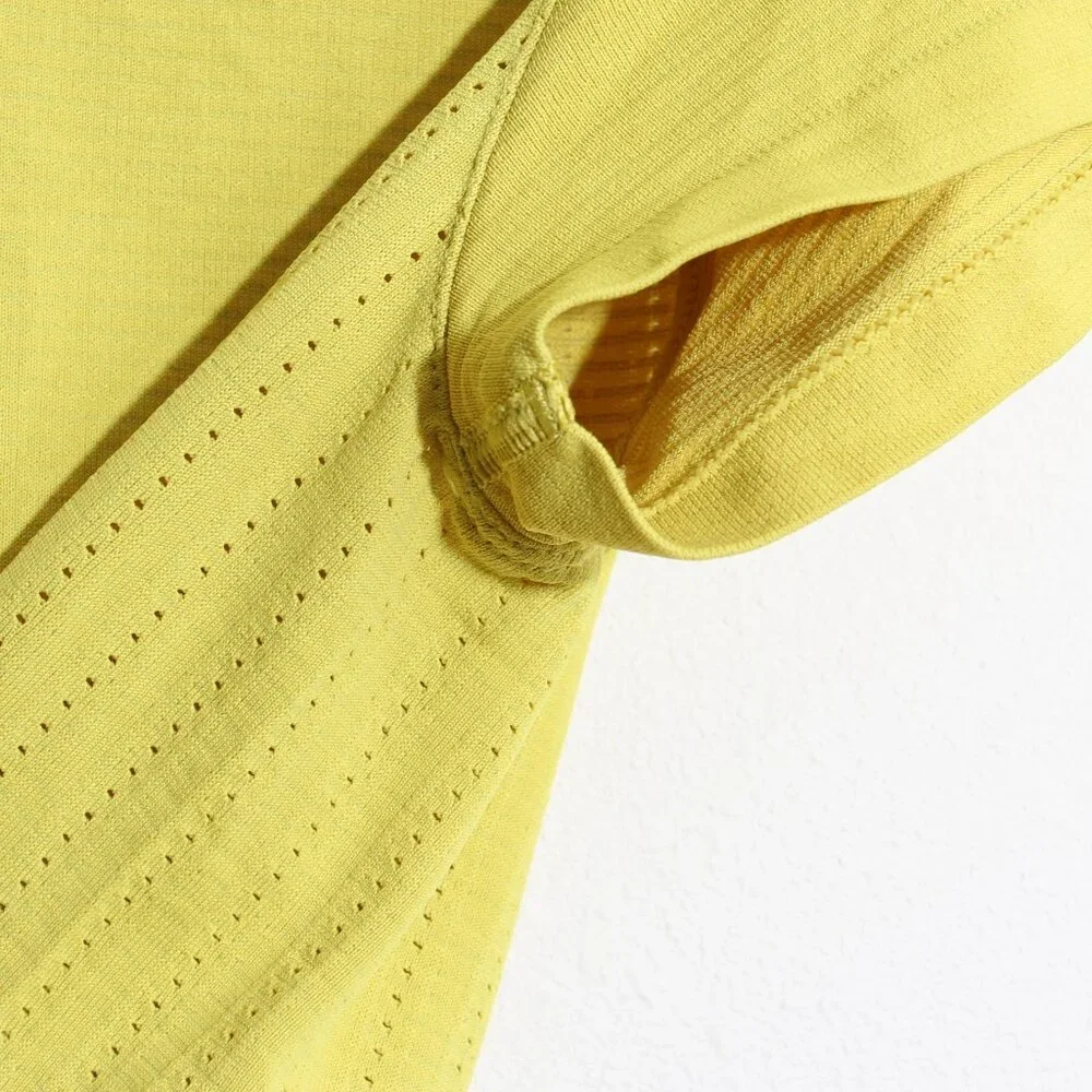 Lululemon Train to Be Short Sleeve Shirt Soleil / Soleil Yellow Silverescent 6